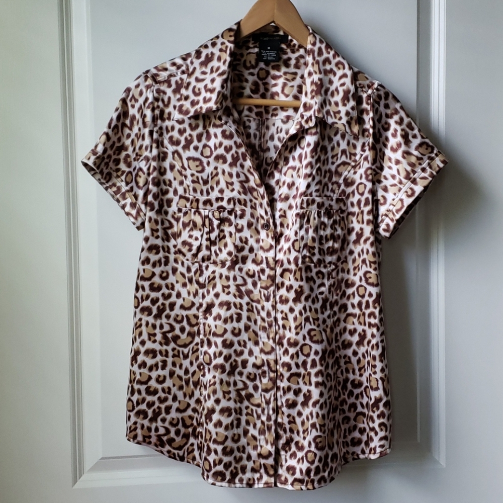 BCBG Max Azria animal print top blouse NWOT
